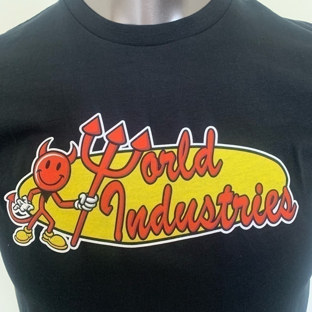𝅺world Industries Devil Man Black Shirt Skateboard Small Medium‎ Large skate